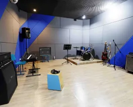 MUSIC STUDIO